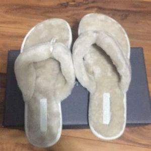 Bernardo Fleece Lined Flip Flops
